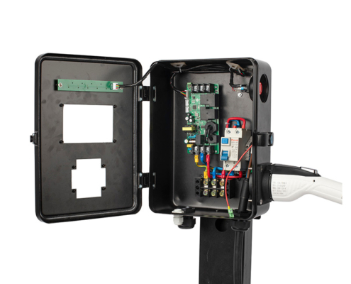 Internal components and wiring of Level 2 EV charger 7kW 11kW 22kW showing high quality build
