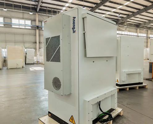 100kWh air-cooled hybrid ESS cabinet front view in factory, lithium battery energy storage system for commercial and industrial BESS applications