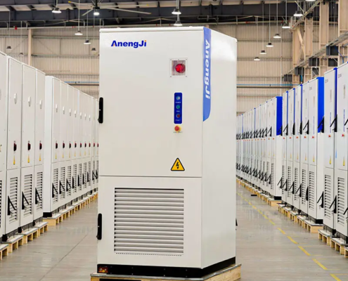261kWh all-in-one liquid-cooled ESS cabinet front view in factory, integrated battery energy storage system for large-scale BESS projects